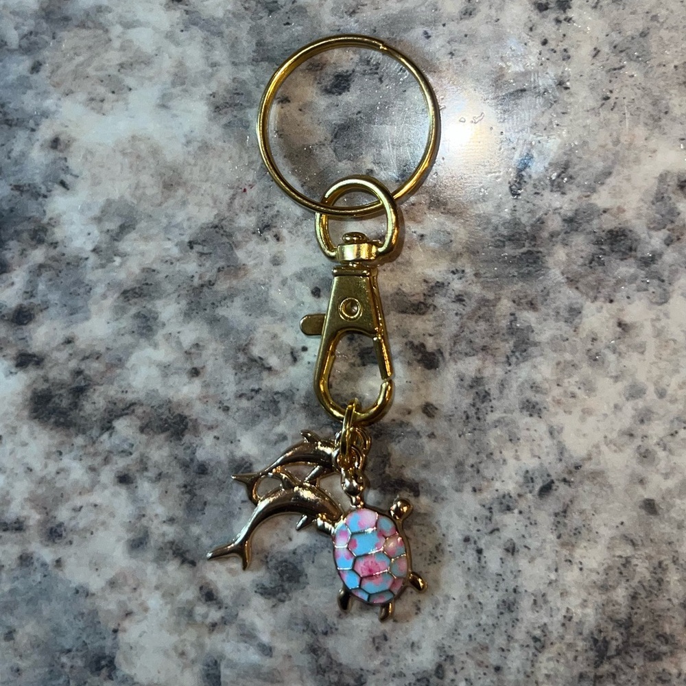 BRAND NEW Cotton Candy Turtle & Dolphin Keychain